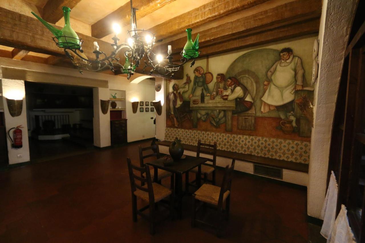 Hostal Del Senglar Espluga de Francolí Eksteriør bilde