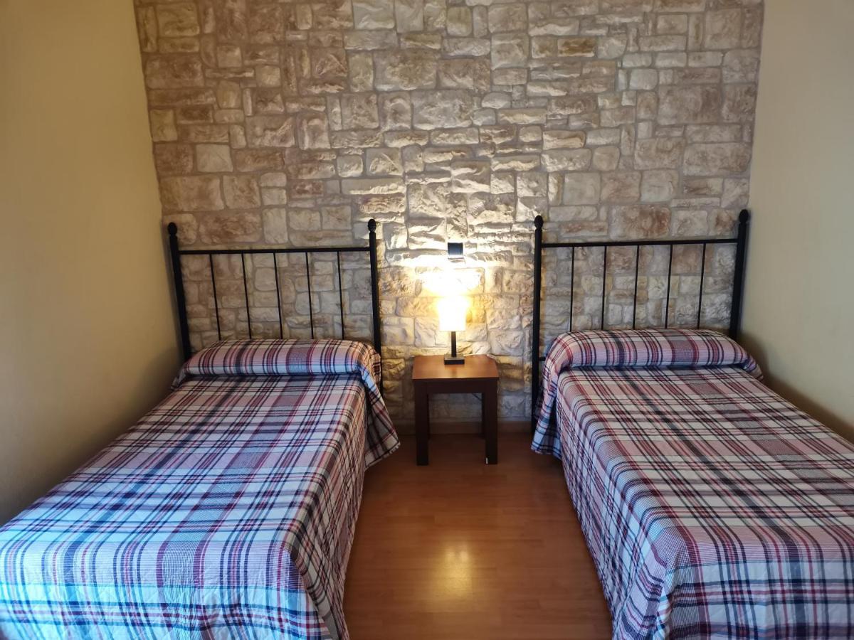 Hostal Del Senglar Espluga de Francolí Eksteriør bilde